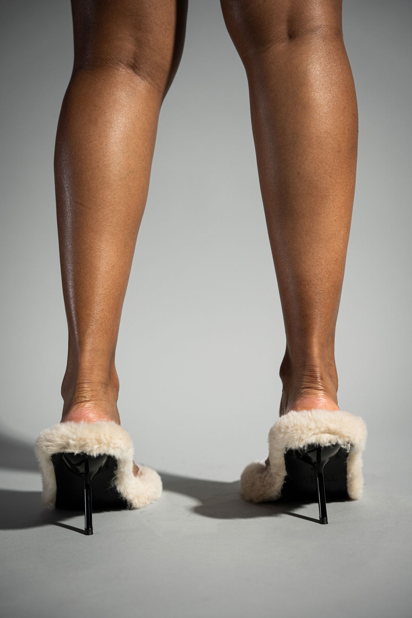 Ariya - Fur